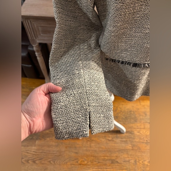 Loft Tweed Open Front Fringe Detailed Blazer - Picture 7 of 9